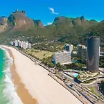 Luxuoso Hotel Nacional - Suite Com Banheira